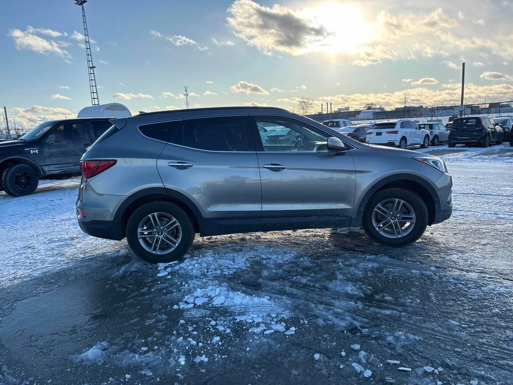 Hyundai Santa fe 2017 SE * CARFAX * БЕЗ ПЪРВОНАЧАЛНА ВНОСКА - изображение 4