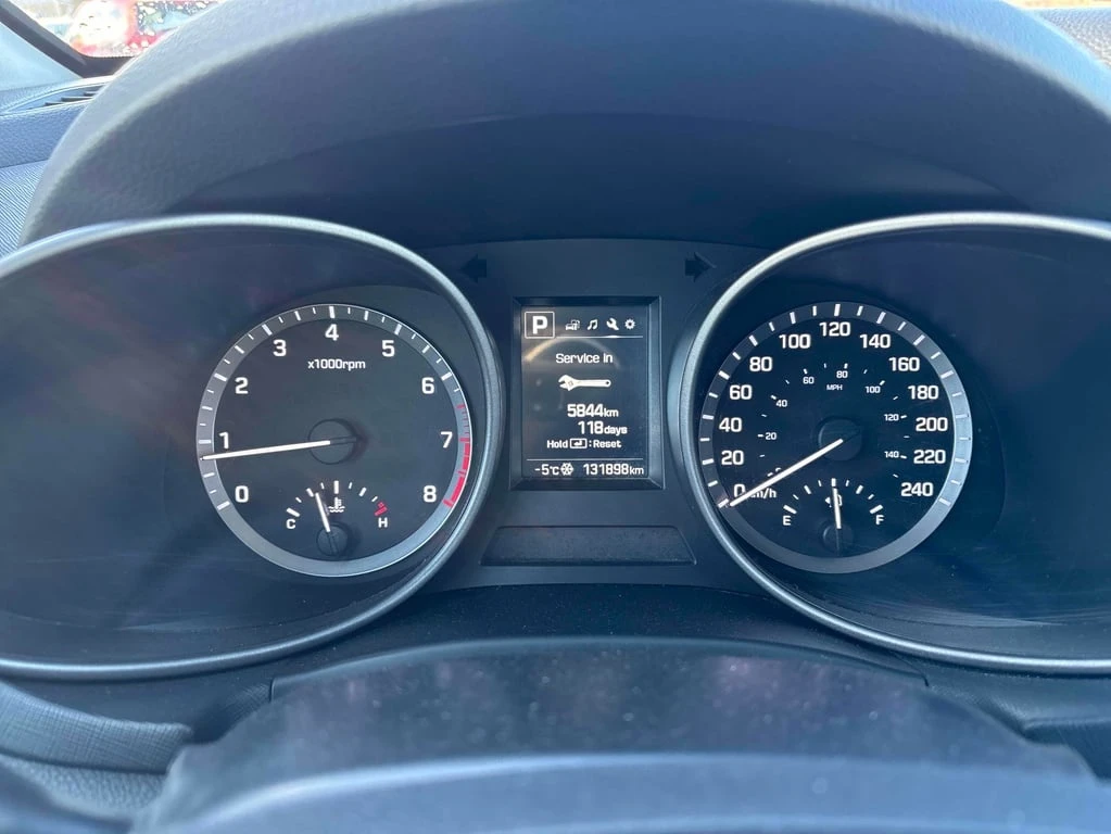 Hyundai Santa fe 2017 SE * CARFAX * БЕЗ ПЪРВОНАЧАЛНА ВНОСКА - изображение 8