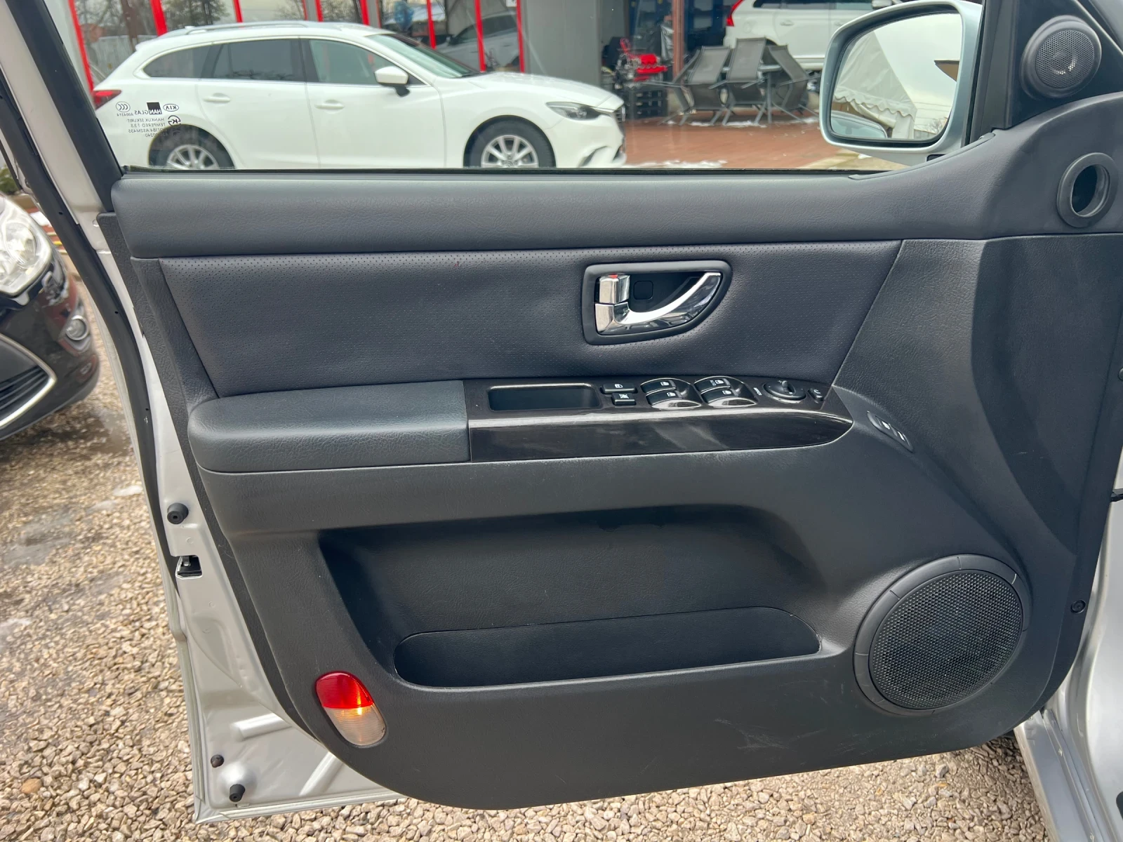 Kia Sorento II 3.3 V6* AWD* ���������* ���������* ����*  | Mobile.bg � ����������� 14