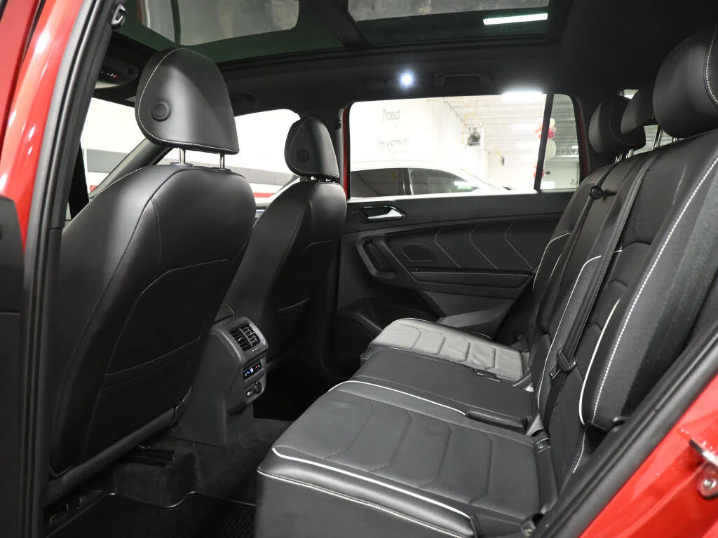 VW Tiguan Highline R-Line* АвтоКредит* (ЦЕНА ДО БГ) - изображение 9