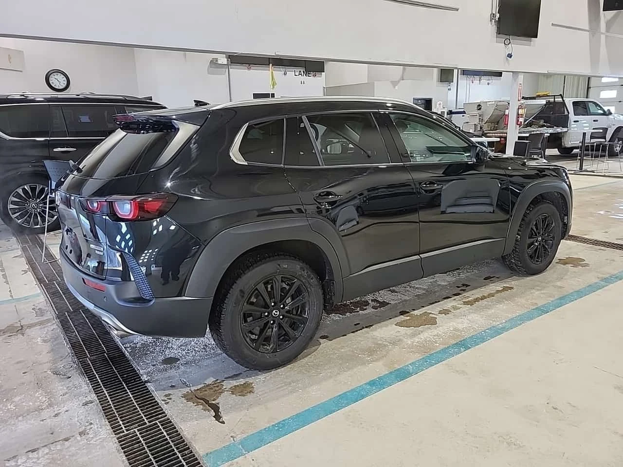 Mazda CX-50 GT W/TURBO | PANO| ПОДГРЕВИ | 2 КЛЮЧА | ОБДУХВАНЕ - изображение 3