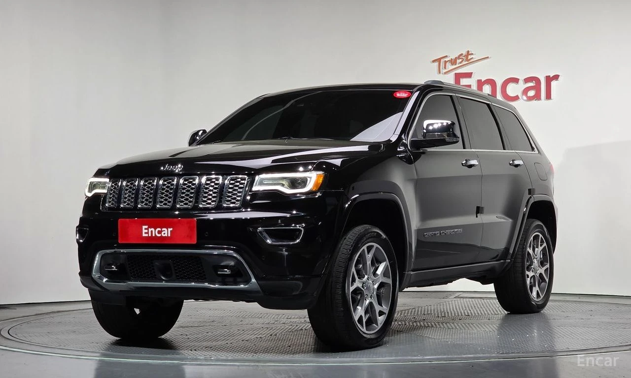 Jeep Grand cherokee 3.6* V6* 8ZF* OVERLAND* ДИСТРОНИК* ОБДУХВАНЕ* КАМЕ
