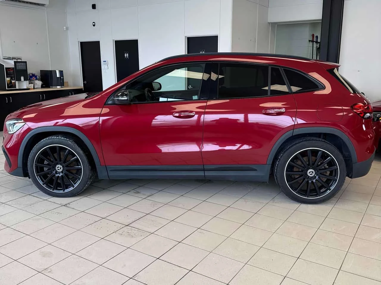 Mercedes-Benz GLA 250 /360/DISTRONIC/BURMESTER/����������  | Mobile.bg � ����������� 2