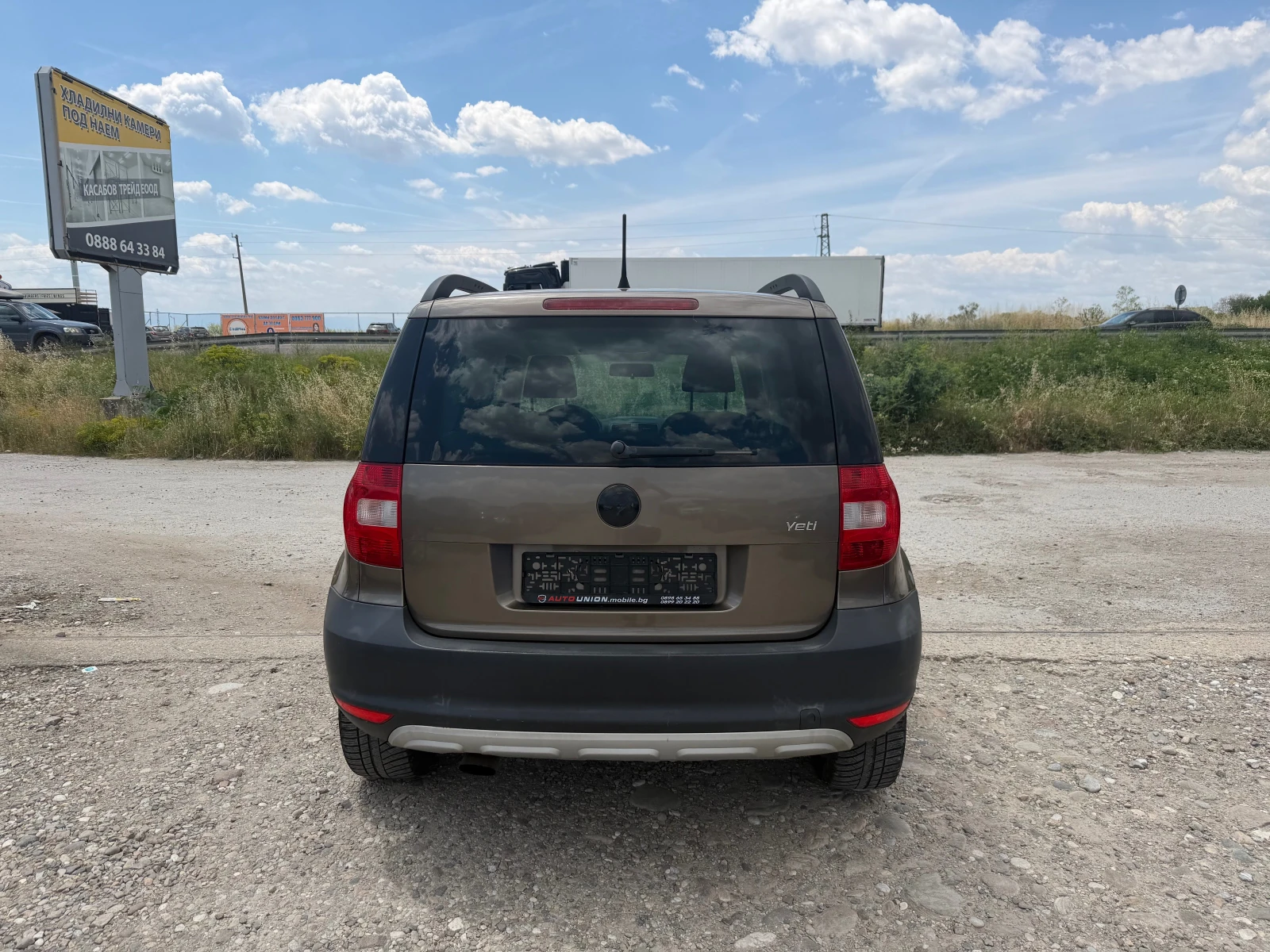 Skoda Yeti 1.2 TSI, снимка 6 - Автомобили и джипове - 55132098