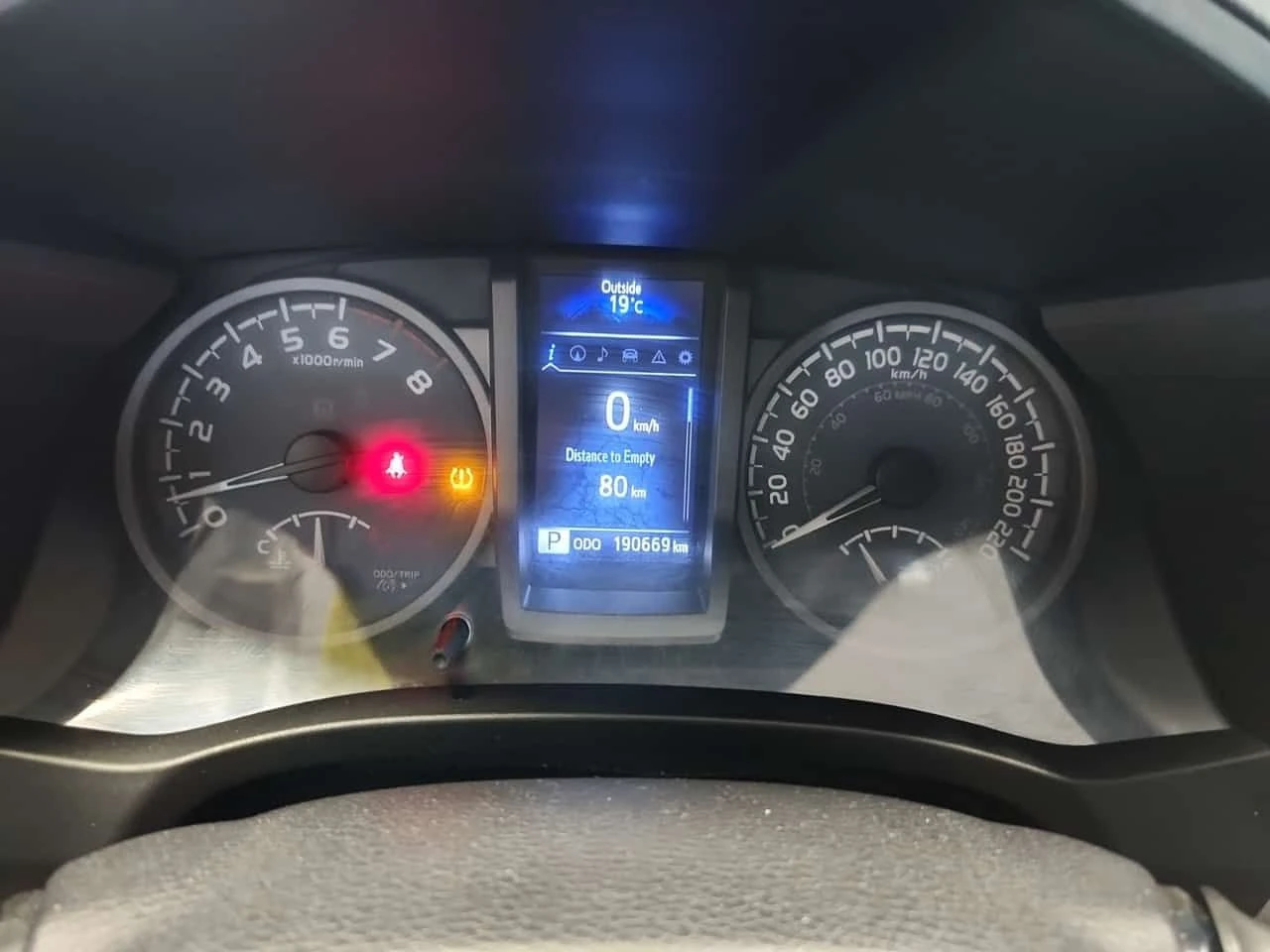 Toyota Tacoma * TRD OFF ROAD CREW CAB LONG BED * CARFAX * БЕЗ ПЪ, снимка 9 - Автомобили и джипове - 55440405