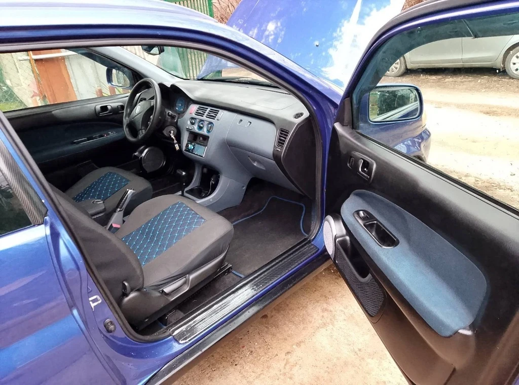 Honda Hr-v, снимка 4 - Автомобили и джипове - 55502657