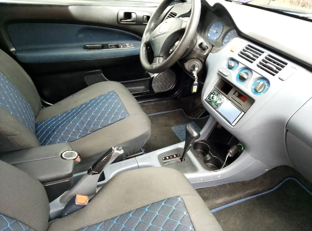 Honda Hr-v, снимка 13 - Автомобили и джипове - 55502657