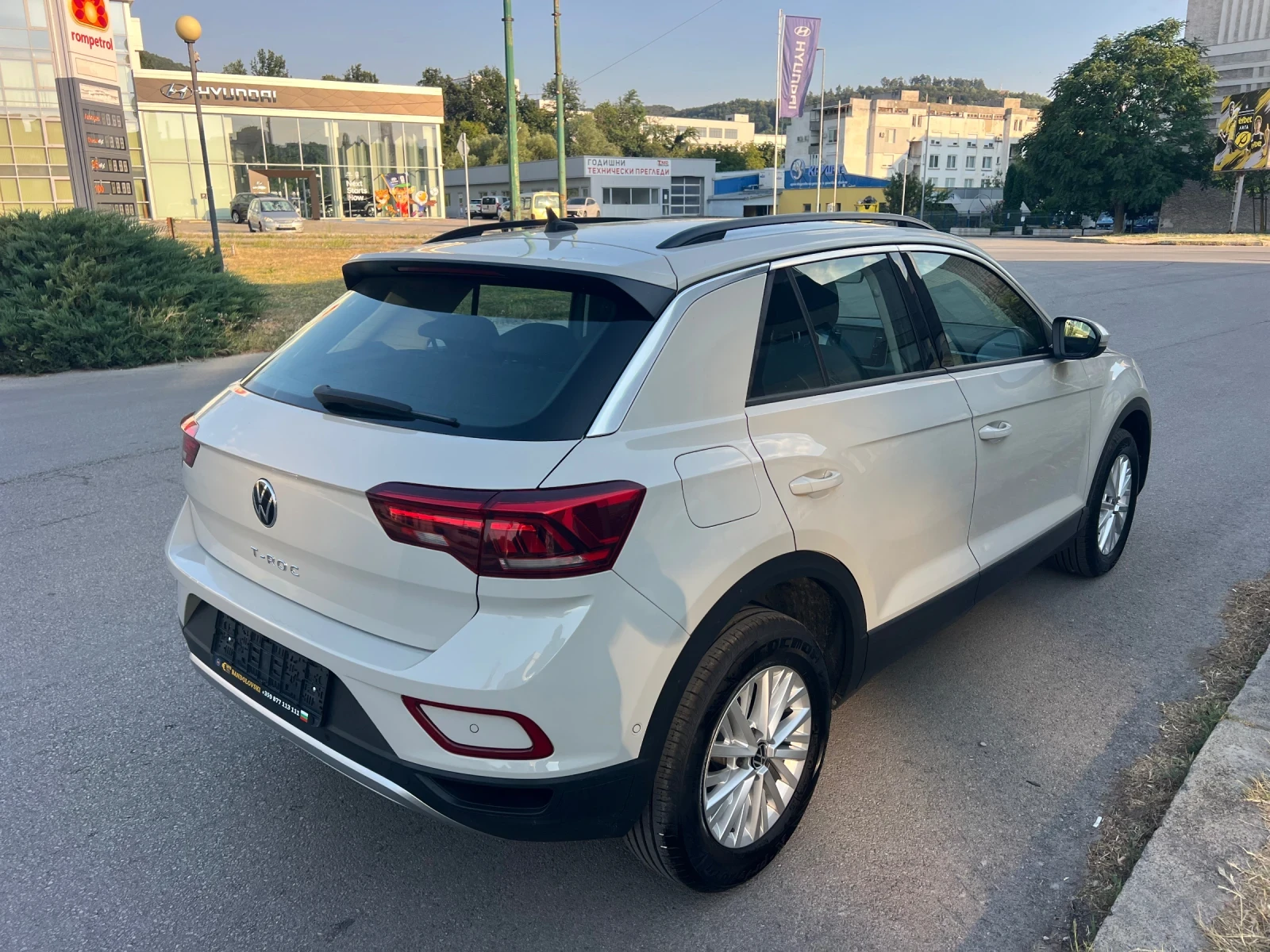 VW T-Roc TOP/FULL/NOVA, снимка 7 - Автомобили и джипове - 55622373