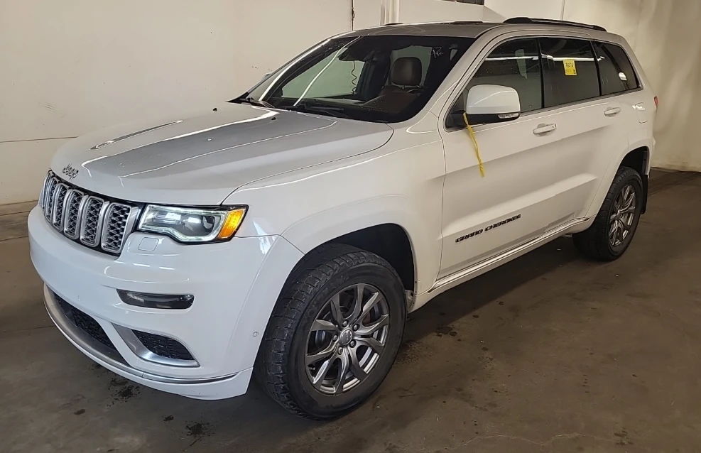 Jeep Grand cherokee * SUMMIT* Обдух* Pano* HARMAN* Back Cam* 
