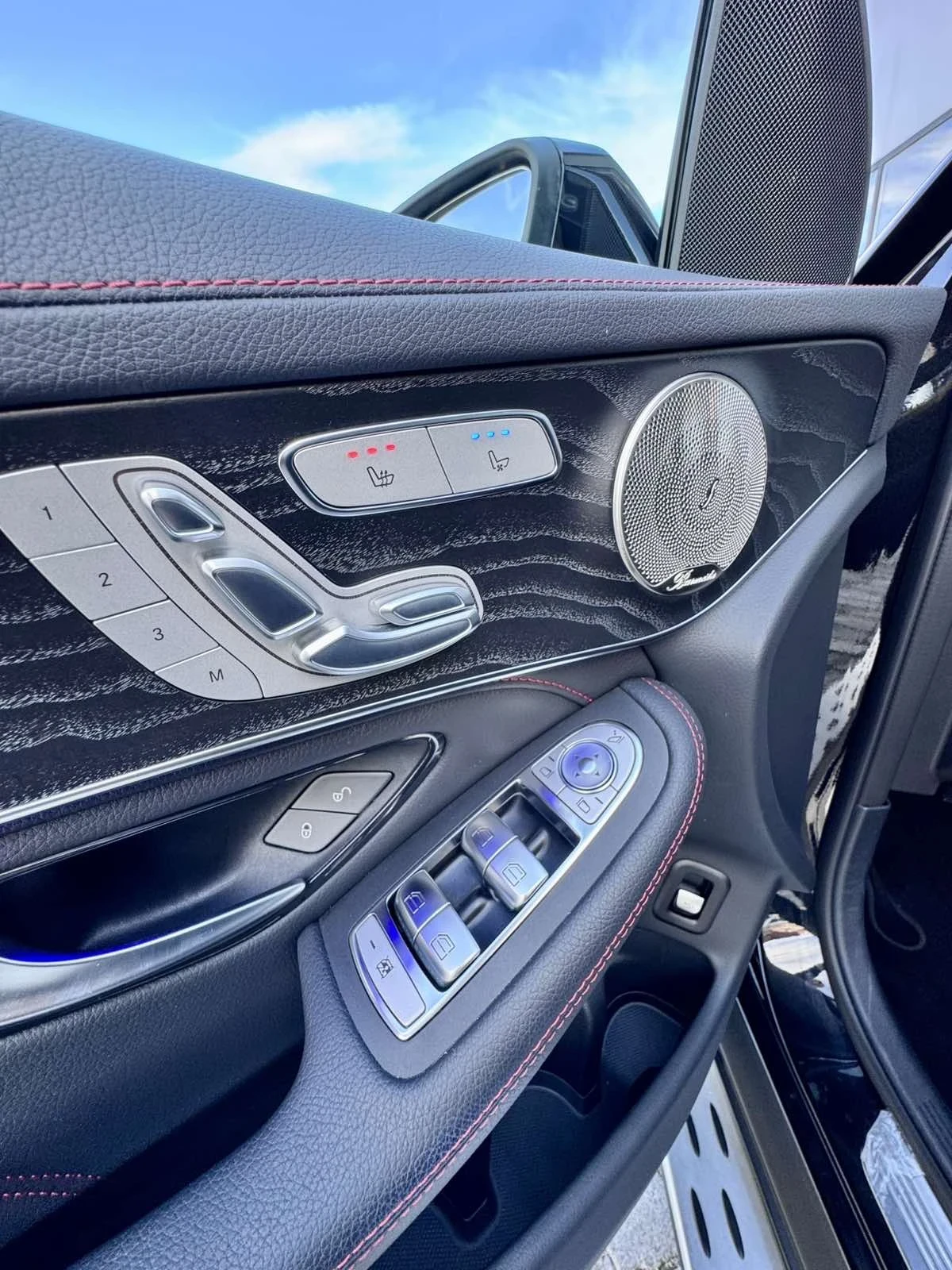 Mercedes-Benz GLC 43 AMG, снимка 12 - Автомобили и джипове - 56264575