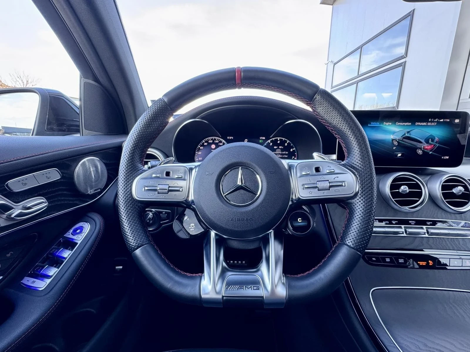 Mercedes-Benz GLC 43 AMG, снимка 8 - Автомобили и джипове - 56264575