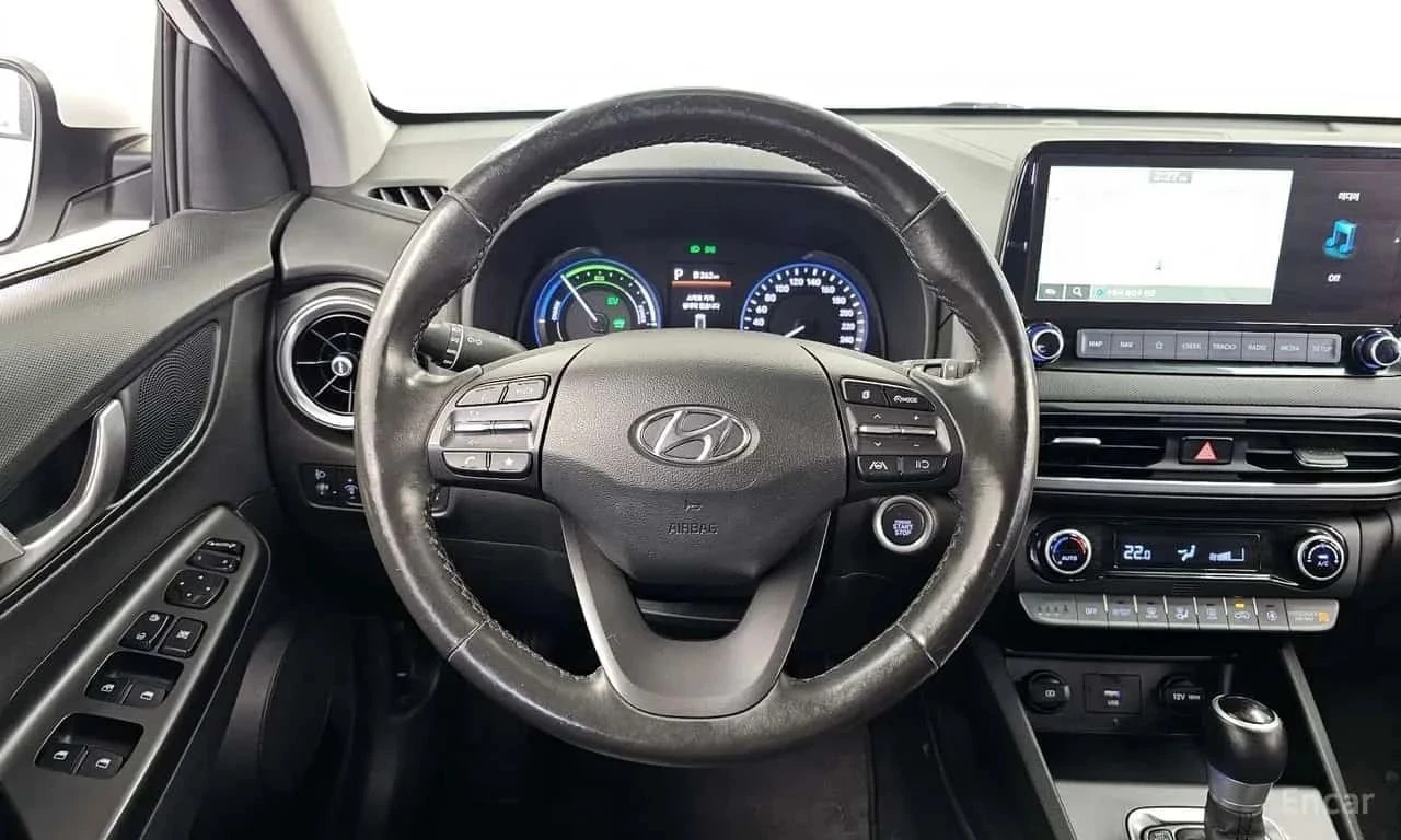 Hyundai Kona, снимка 16 - Автомобили и джипове - 56738301