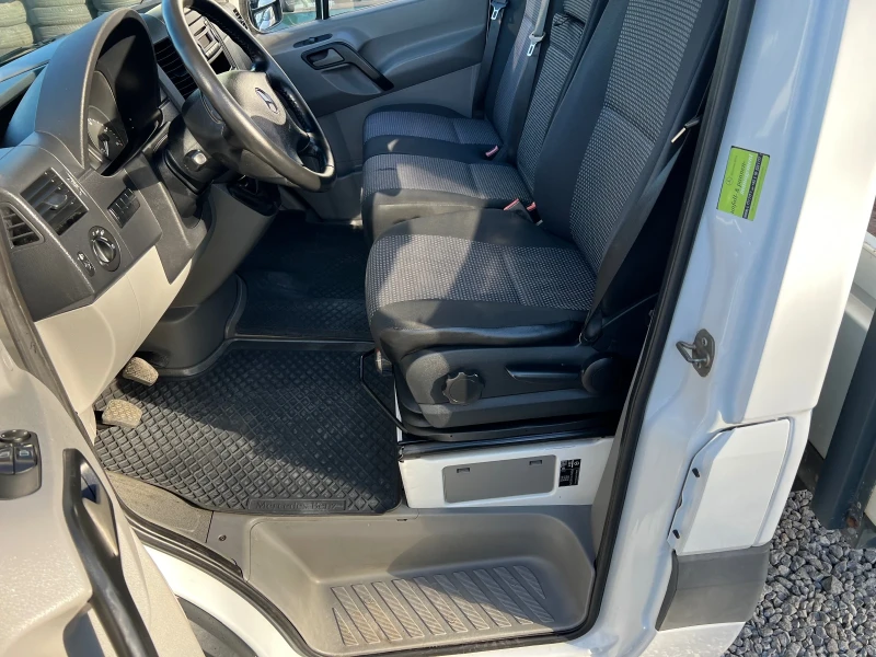 Mercedes-Benz Sprinter 315 2.2 150кс 646мотор!теглич макси база, снимка 9 - Бусове и автобуси - 52661335