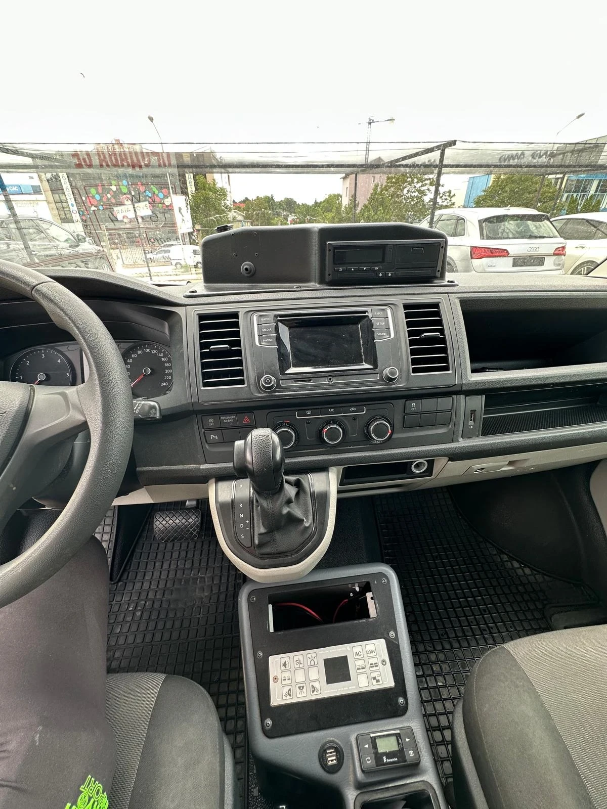 VW T6 Transporter* 4MOTION* AUTOMAT - изображение 7