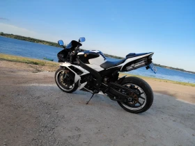 Yamaha YZF-R1, снимка 6
