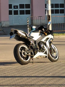 Yamaha YZF-R1 | Mobile.bg � ����� ������ 4