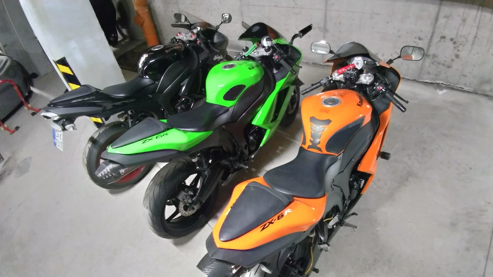 Kawasaki Zxr 3 броя zx600r Ninja, снимка 2 - Мотоциклети и мототехника - 53894286