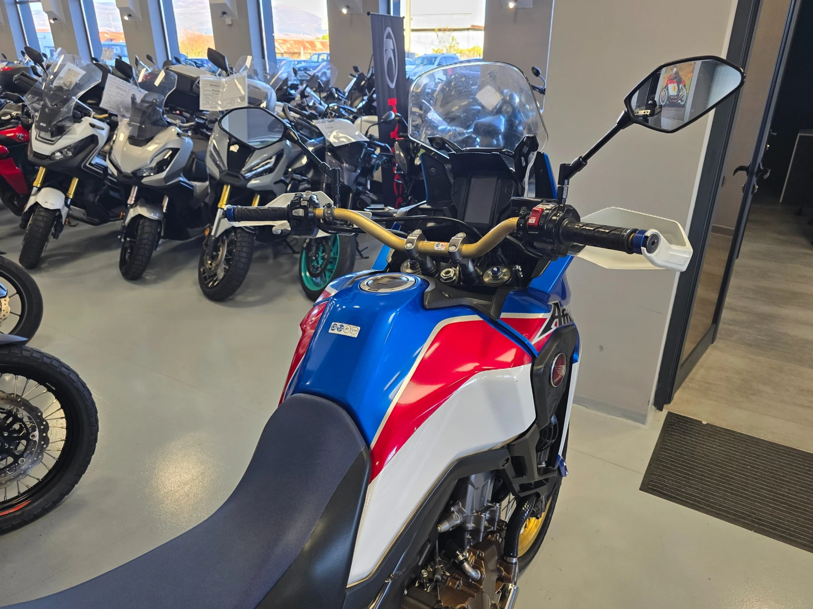 Honda Crf 1000ie, ABS-TCS, 23612��.! | Mobile.bg � ����������� 10