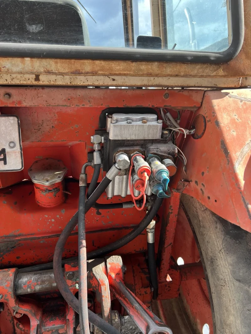 Трактор ЮМЗ, снимка 3 - Селскостопанска техника - 52370193