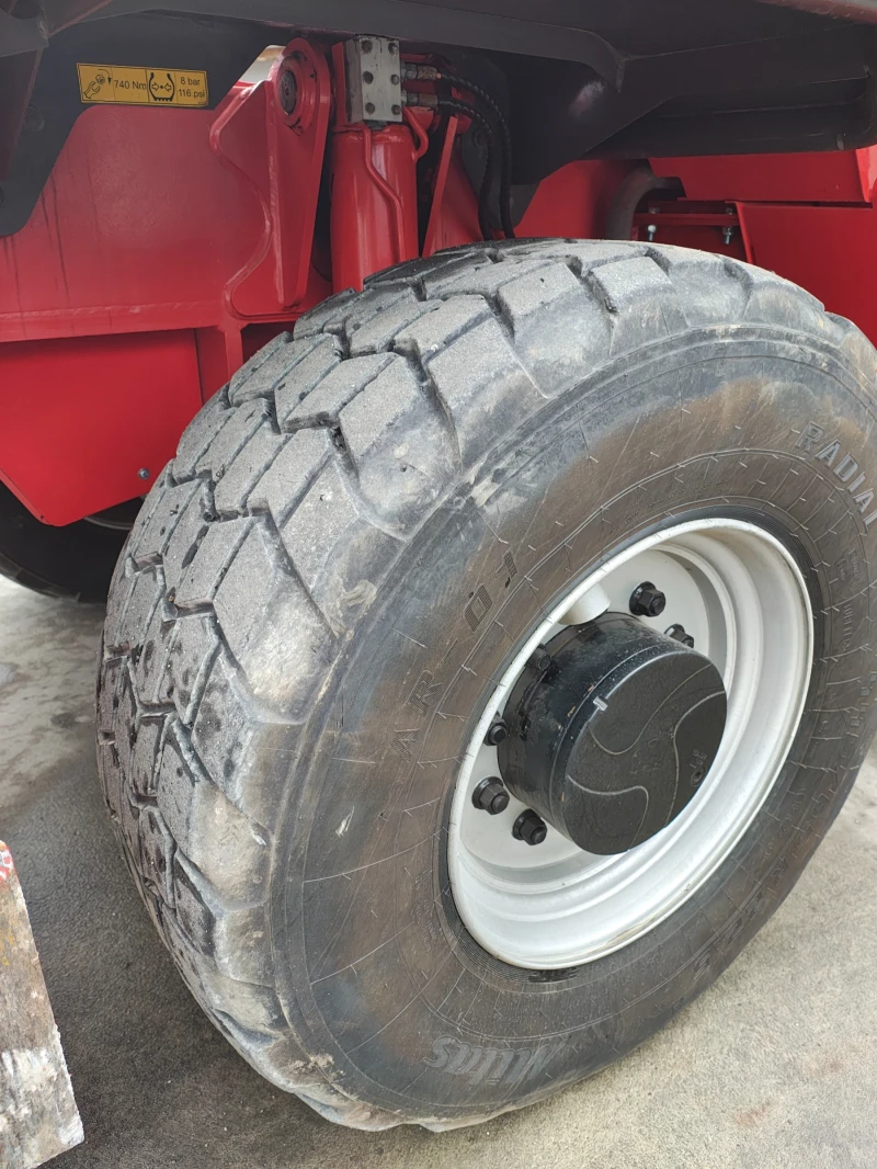 Телескопични товарачи Manitou MRT 2540 PRIVILEG + , снимка 10 - Индустриална техника - 49480608