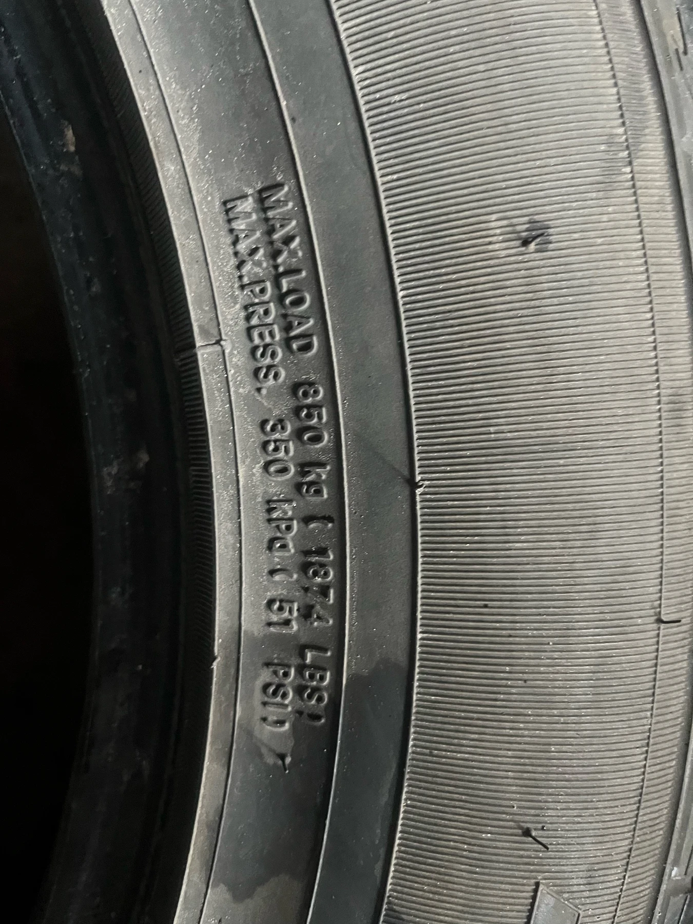 Гуми Всесезонни 225/65R17, снимка 4 - Гуми и джанти - 54074124