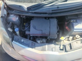 Toyota Aygo 1.0i, снимка 6
