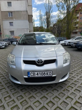 Toyota Auris, снимка 2