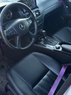 Mercedes-Benz C 320, снимка 4