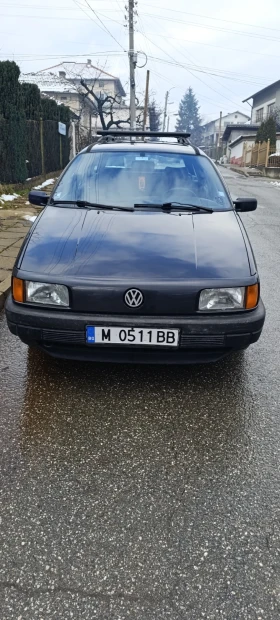 VW Passat 1.8  90к.с. - 800 € / 1564.66 лв. - 27212707 2