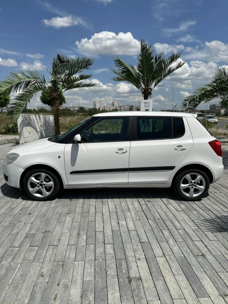 Skoda Fabia 1.2I 75к.с, снимка 7 - Автомобили и джипове - 47641909