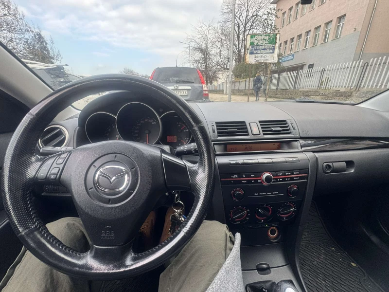 Mazda 3 Климатик / ГАЗ, снимка 5 - Автомобили и джипове - 48310973