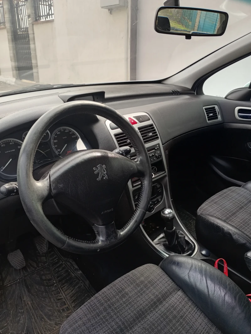 Peugeot 307, снимка 8 - Автомобили и джипове - 52775525