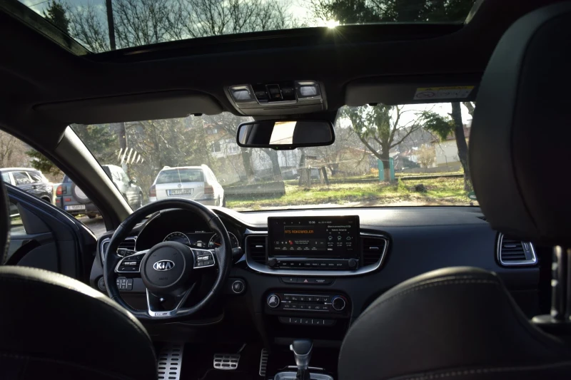 Kia Ceed GT line , снимка 12 - Автомобили и джипове - 52584786