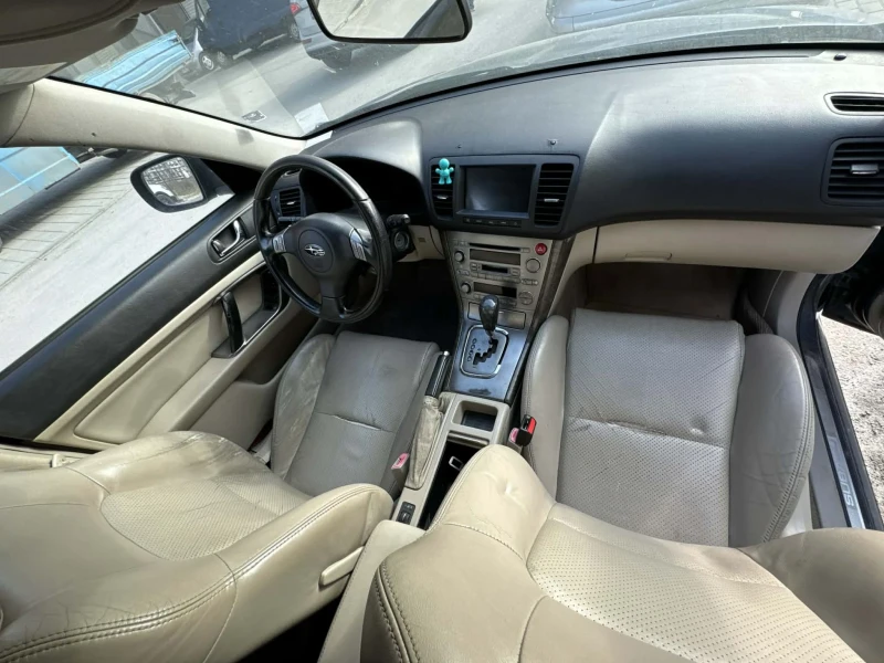 Subaru Legacy, снимка 4 - Автомобили и джипове - 52744086