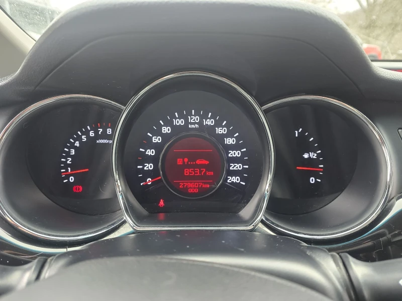 Kia Ceed 1.4i 99к.с фабрична газ , снимка 17 - Автомобили и джипове - 53372711