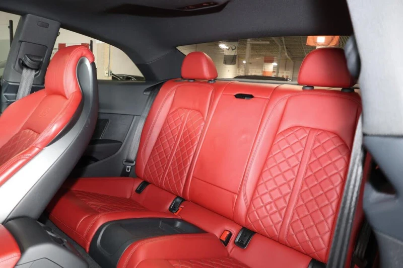 Audi S5  3.0 TFSI Technik* AвтоКредит* (ЦЕНА ДО БГ), снимка 13 - Автомобили и джипове - 53448313