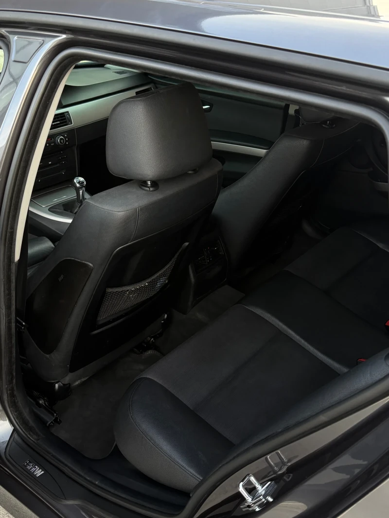 BMW 320 163 hp, снимка 11 - Автомобили и джипове - 53536134