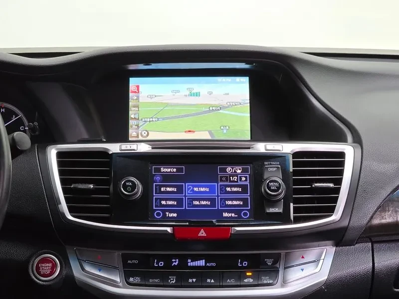 Honda Accord 2.4 Бензин, снимка 6 - Автомобили и джипове - 56314350