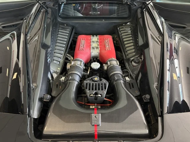 Ferrari 458 Italia, снимка 2 - Автомобили и джипове - 56464872