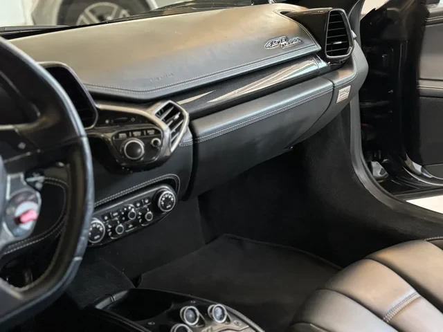 Ferrari 458 Italia, снимка 5 - Автомобили и джипове - 56464872