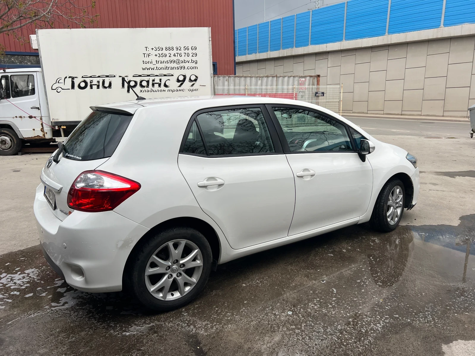 Toyota Auris 1.6-Бензин  .135к.м  - изображение 3