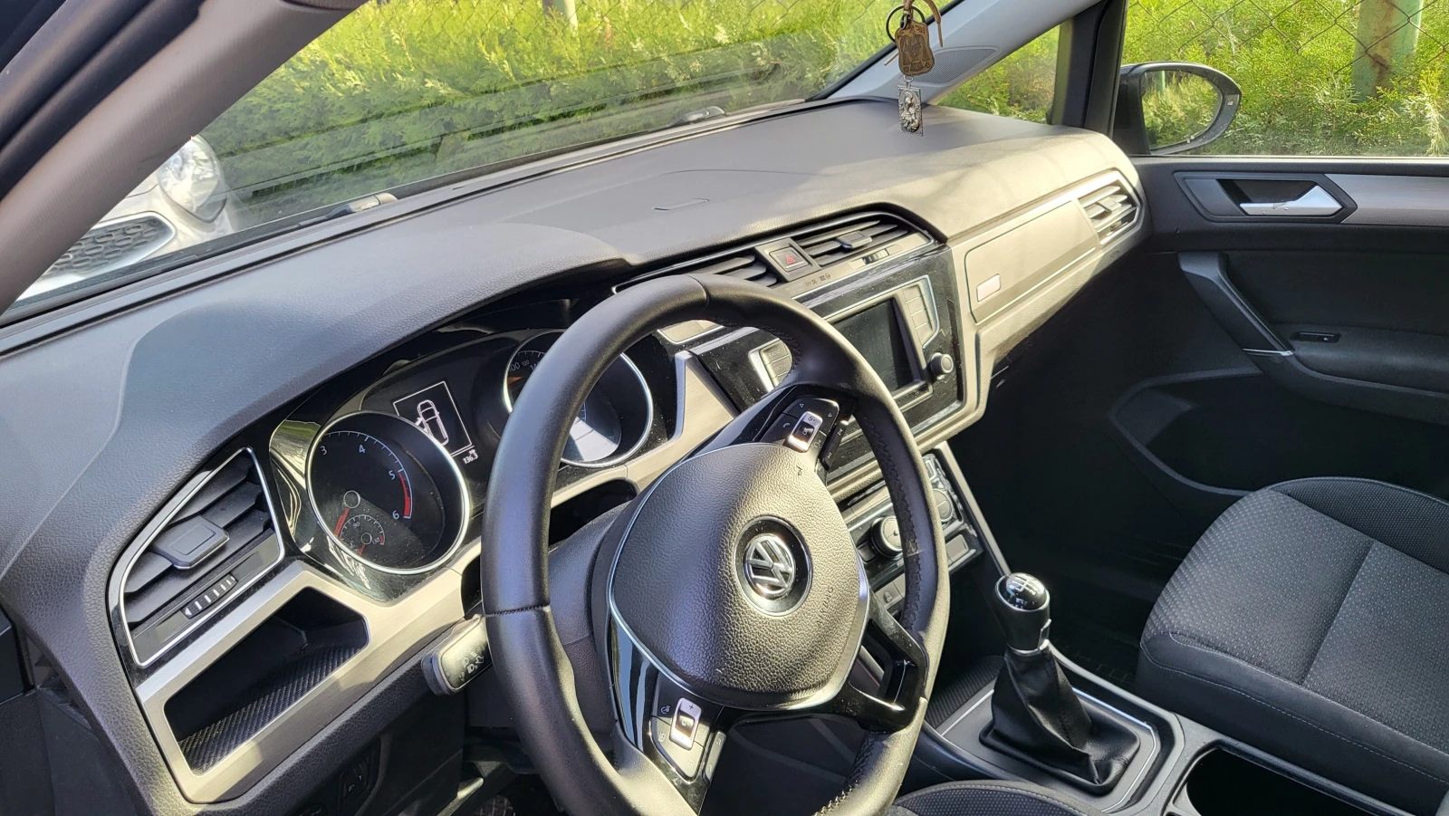 VW Touran  - изображение 8