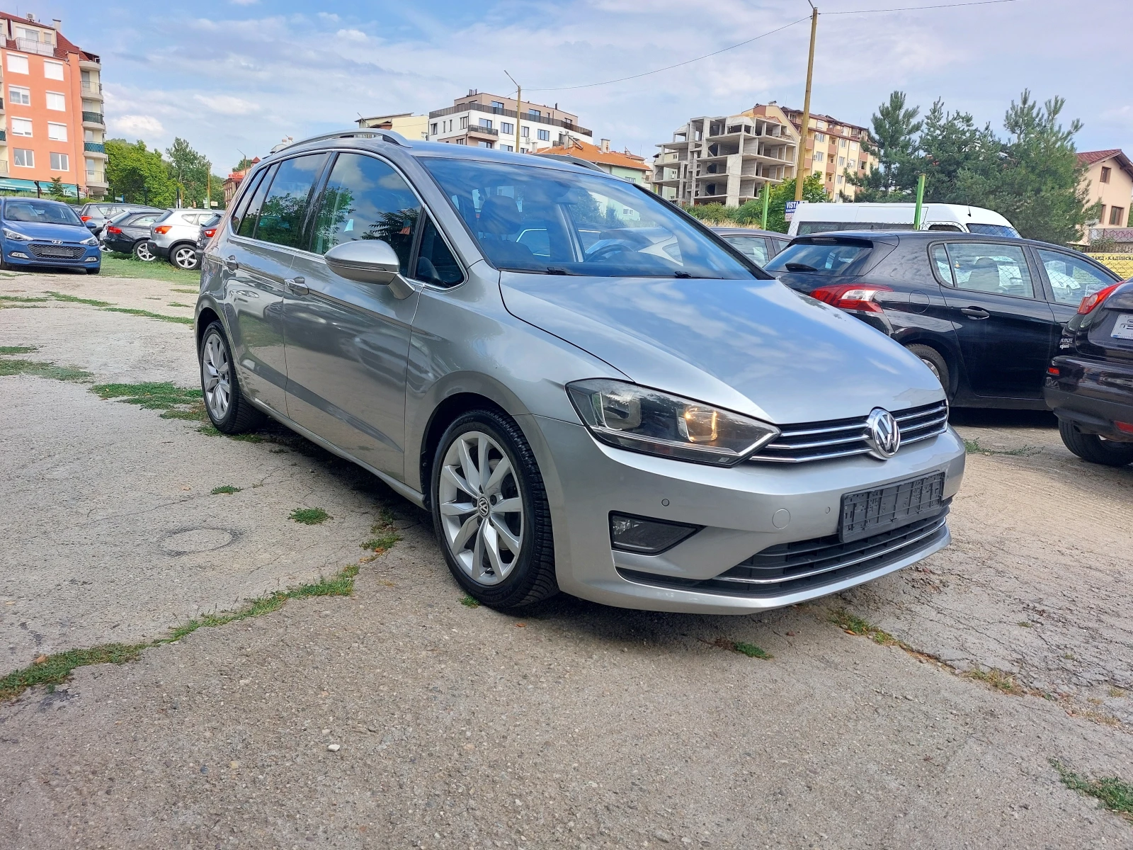 VW Sportsvan 1.6TDI* AUTOMATIC-F1* 36м. х 510лв.*  - изображение 5