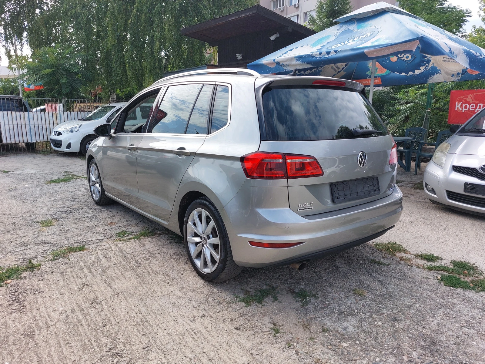 VW Sportsvan 1.6TDI* AUTOMATIC-F1* 36м. х 510лв.*  - изображение 3