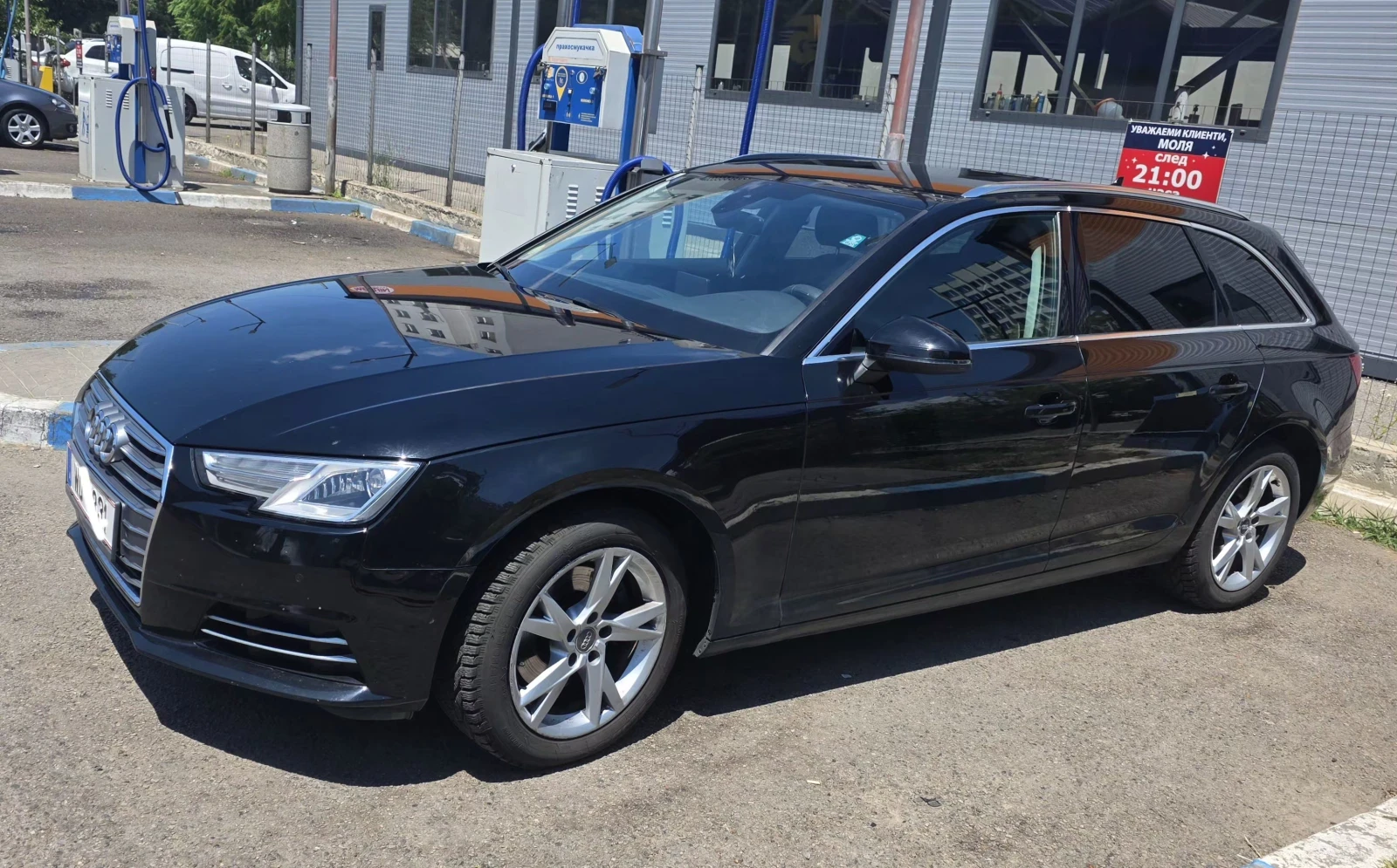 Audi A4, снимка 2 - Автомобили и джипове - 53729026