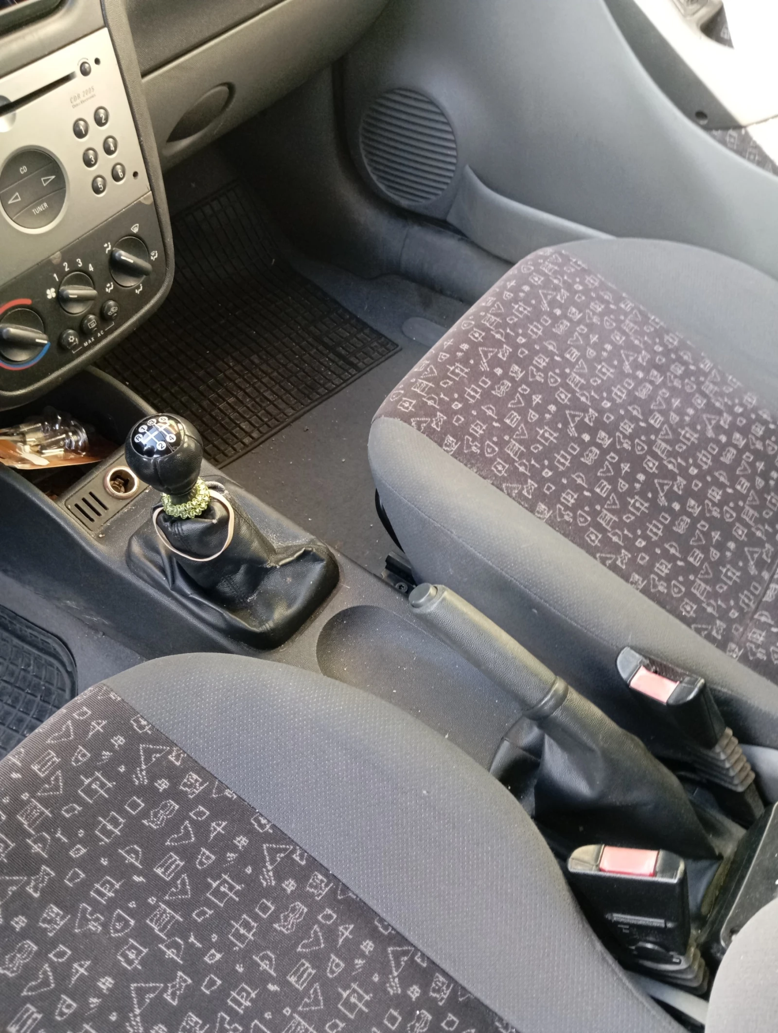 Opel Corsa  - изображение 9