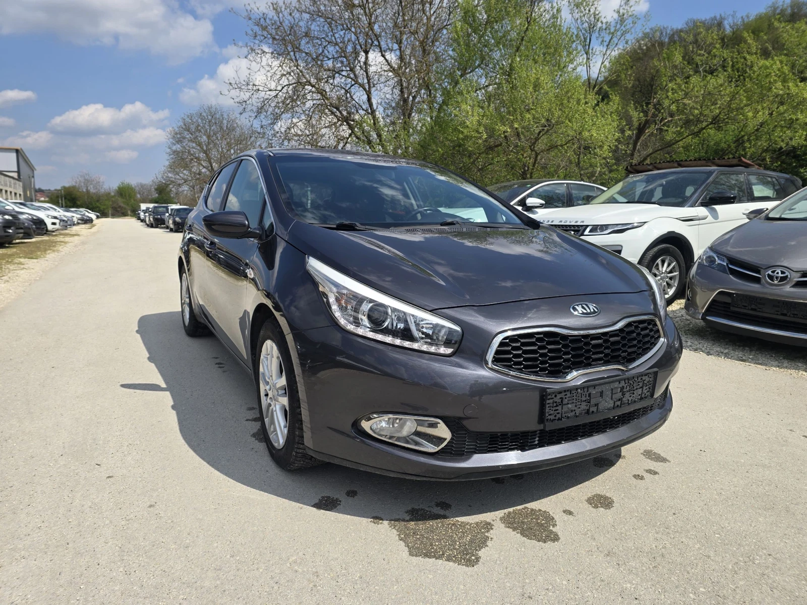 Kia Ceed 1.4i 99�.� �������� ���  | Mobile.bg � ����������� 2