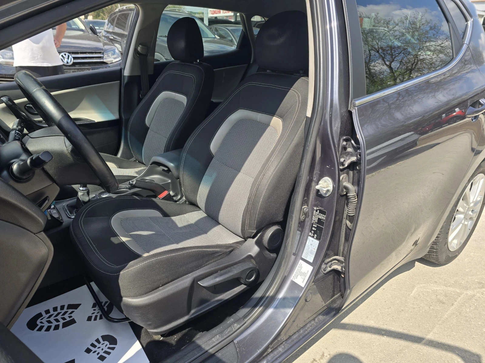 Kia Ceed 1.4i 99�.� �������� ���  | Mobile.bg � ����������� 9