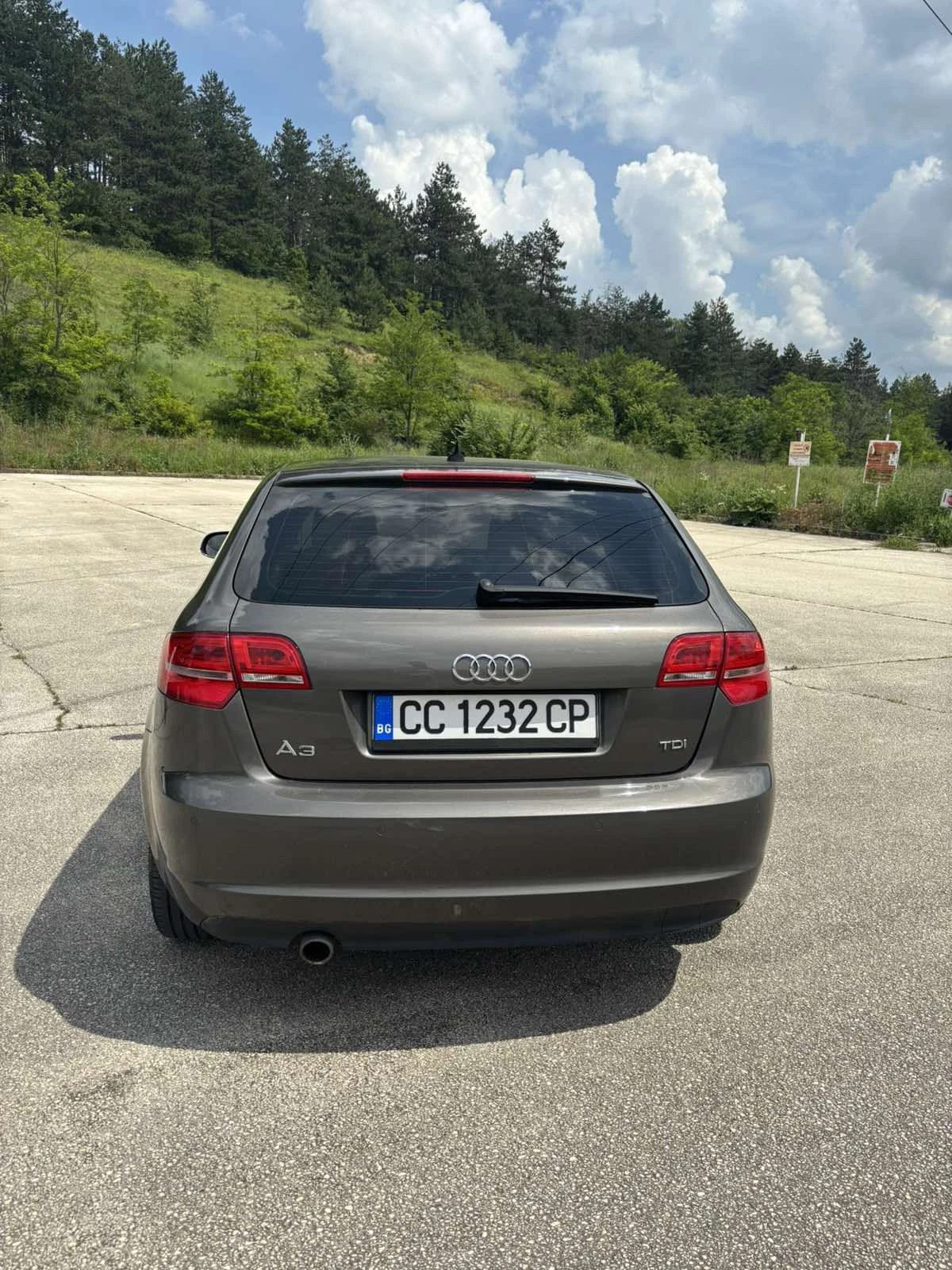Audi A3 1.6 SportBack, снимка 5 - Автомобили и джипове - 54935724