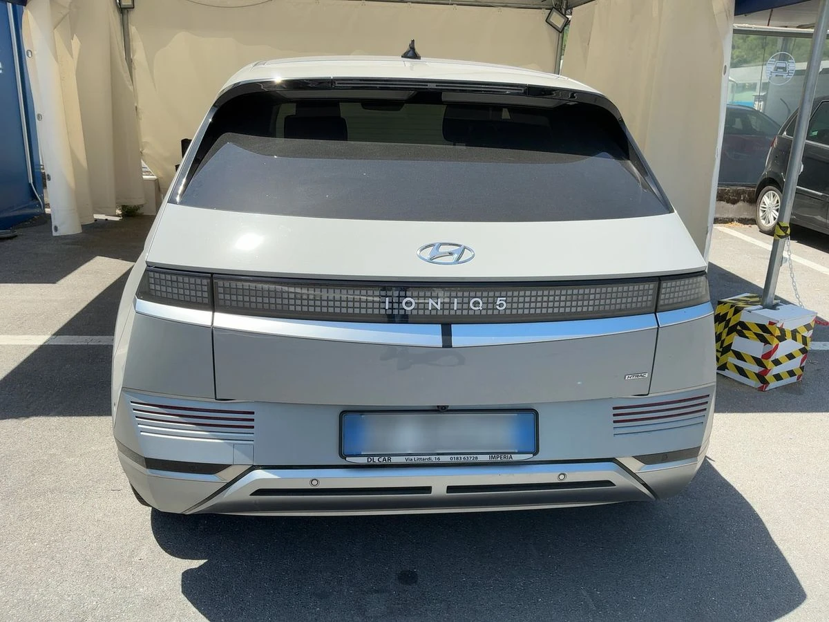 Hyundai Ioniq 5 Evolution 4WD/306hp, снимка 3 - Автомобили и джипове - 55081078